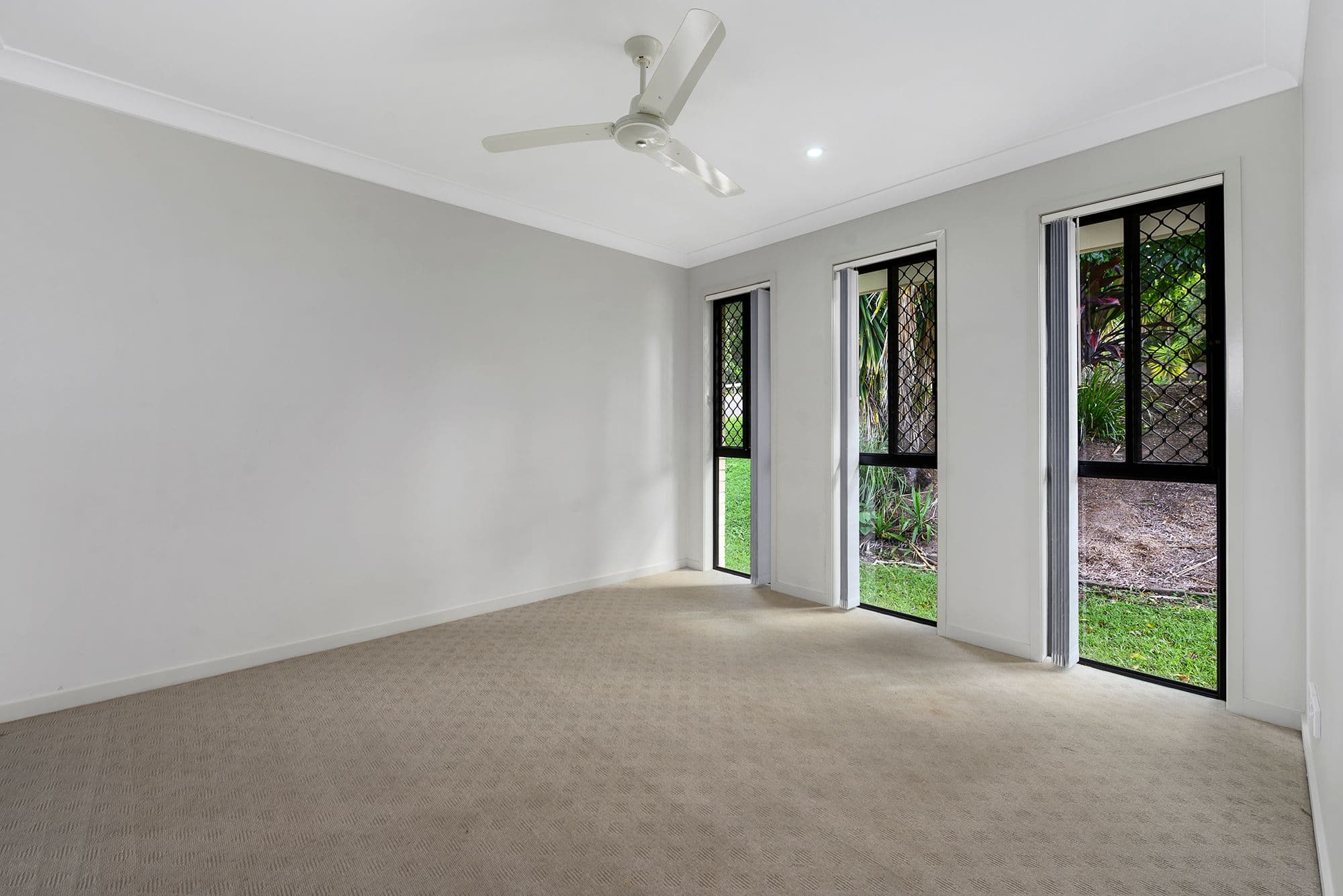 35 Fortescue Street, Pacific Pines QLD 4211, Pacific Pines - Thumbnail 7