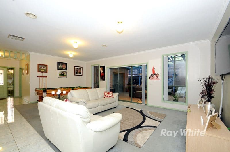 8 Durack Avenue, LYNBROOK VIC 3975, Lynbrook - Thumbnail 2