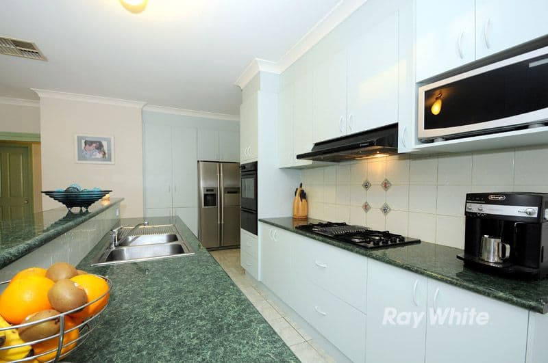 8 Durack Avenue, LYNBROOK VIC 3975, Lynbrook - Thumbnail 5