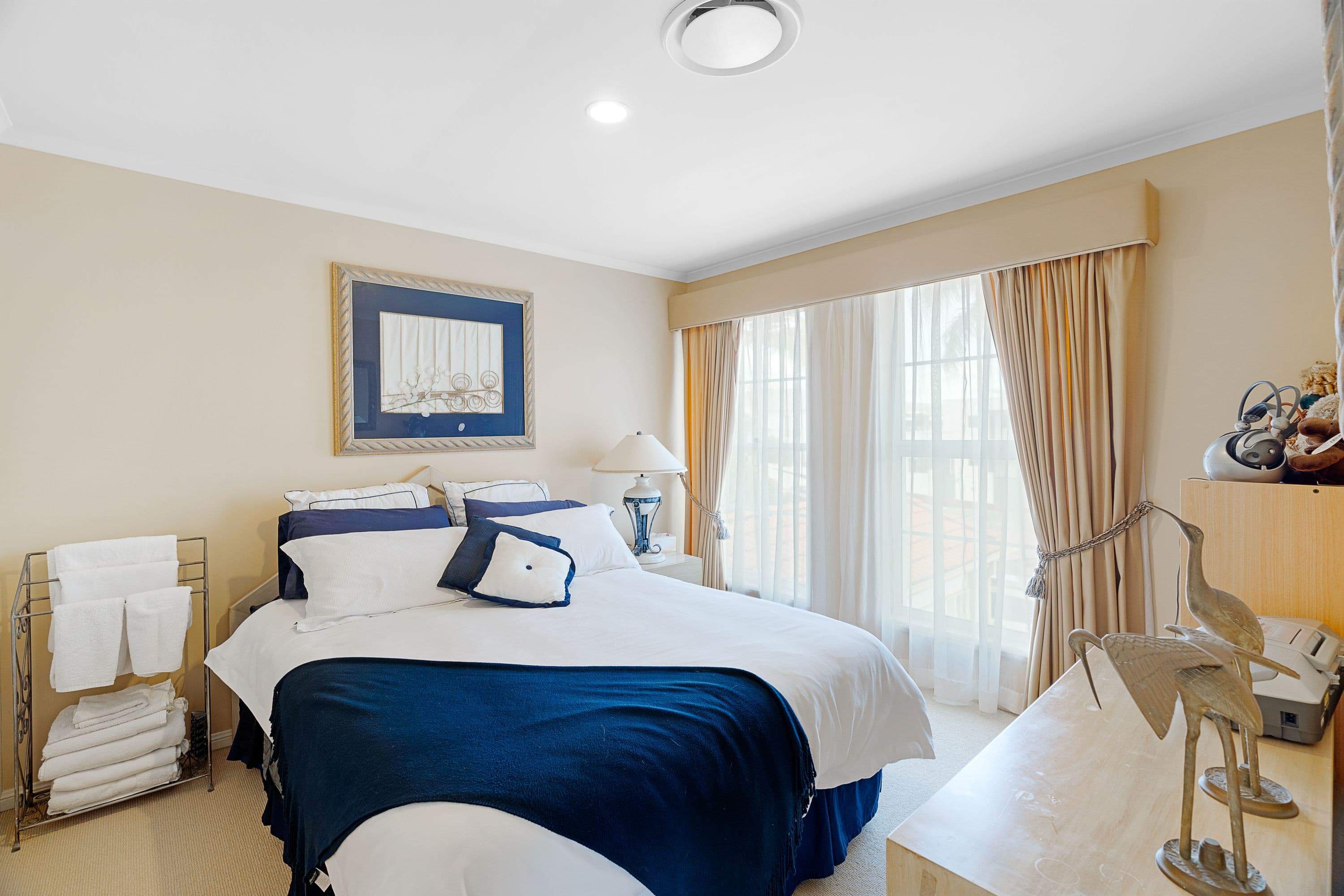 52 Sir Bruce Small Boulevard, Benowa Waters QLD 4217, Benowa - Thumbnail 8