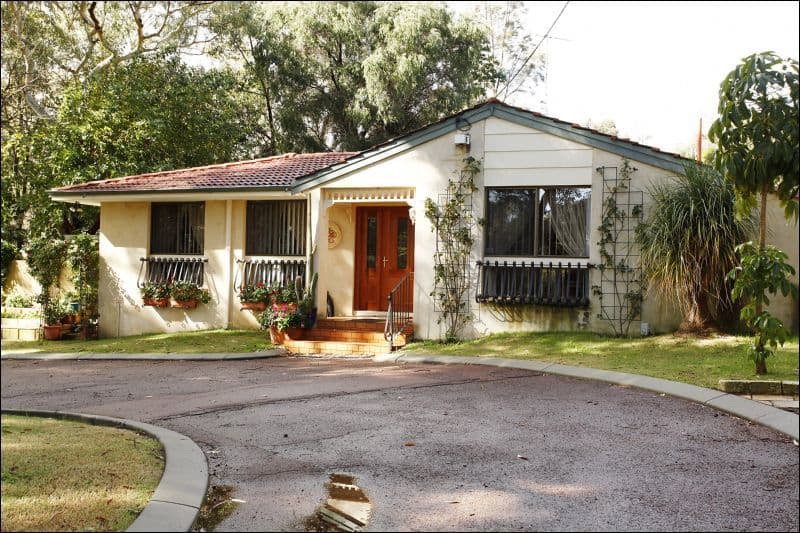 35 West Terrace, MAIDA VALE WA 6057, Maida Vale - Thumbnail 4