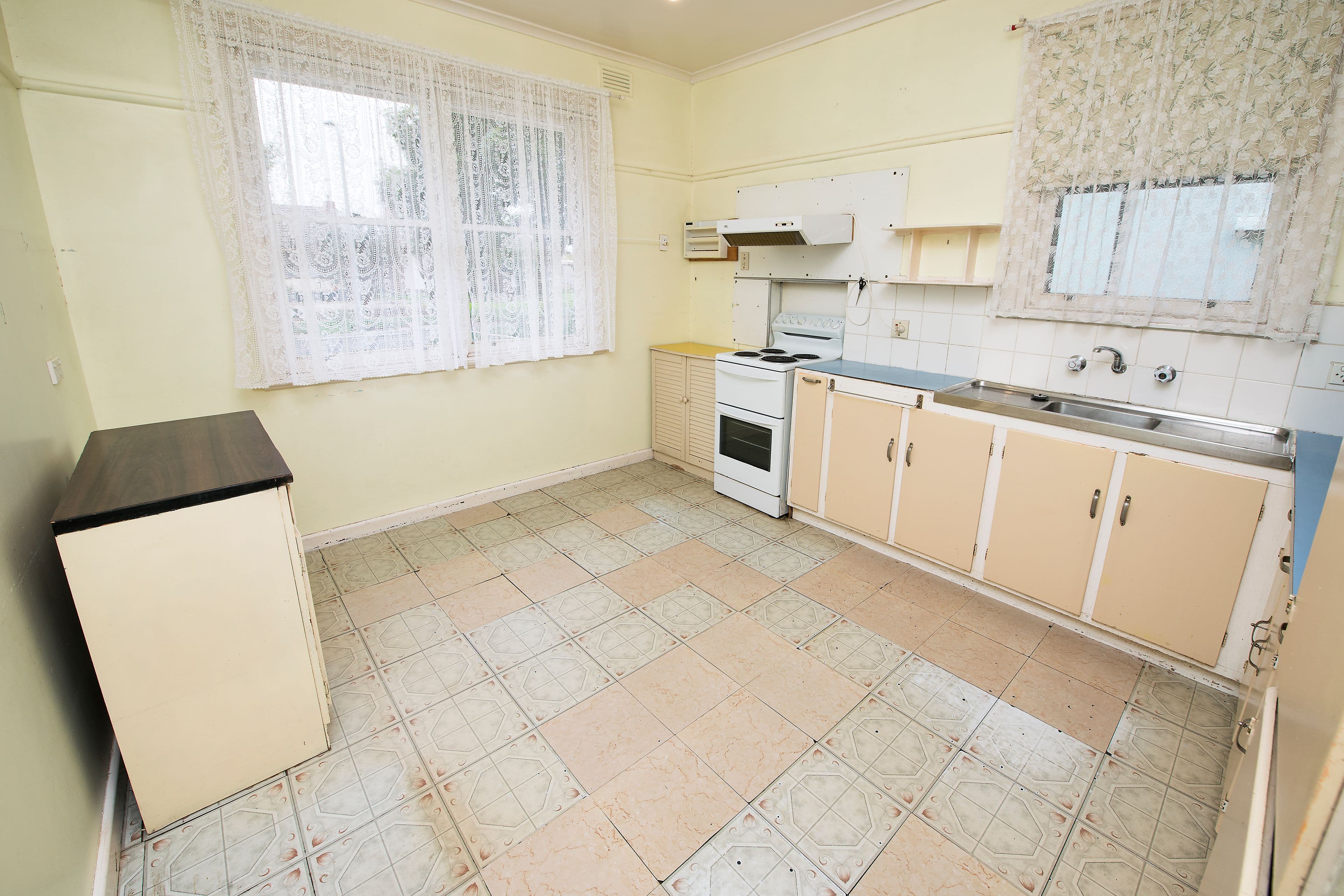 9 Mulbar Street, Swan Hill VIC 3585, Swan Hill - Thumbnail 3