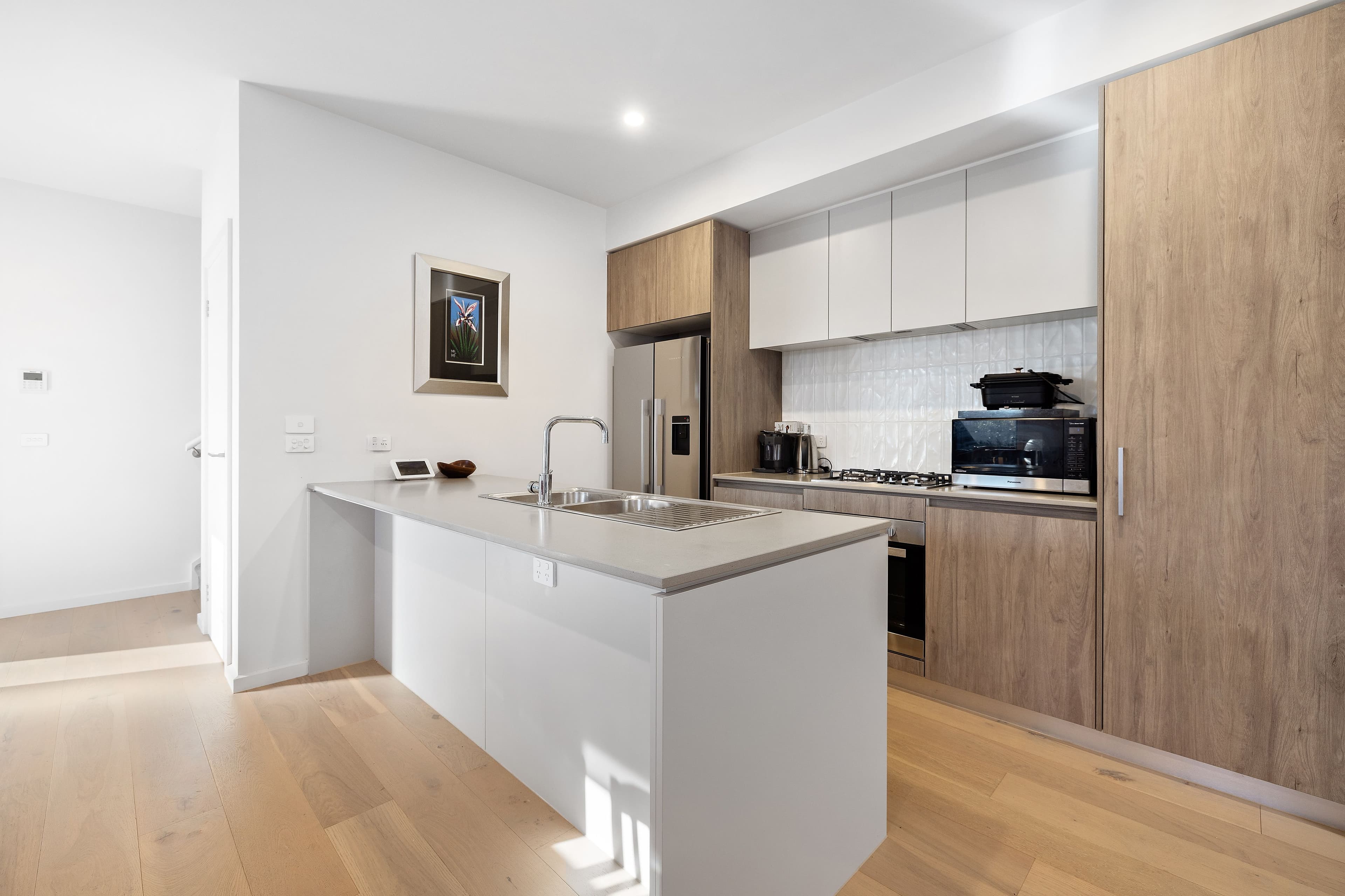 27 Ottawa Walk, Cranbourne West VIC 3977, Cranbourne West - Thumbnail 2