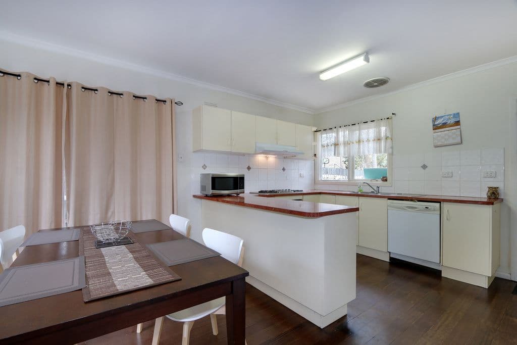 13A Clyde Street, LILYDALE VIC 3140, Lilydale - Thumbnail 4