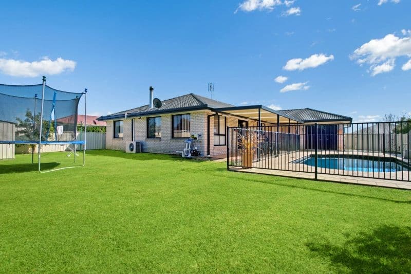 15 Daniel Avenue, RUTHERFORD NSW 2320, Rutherford - Thumbnail 8