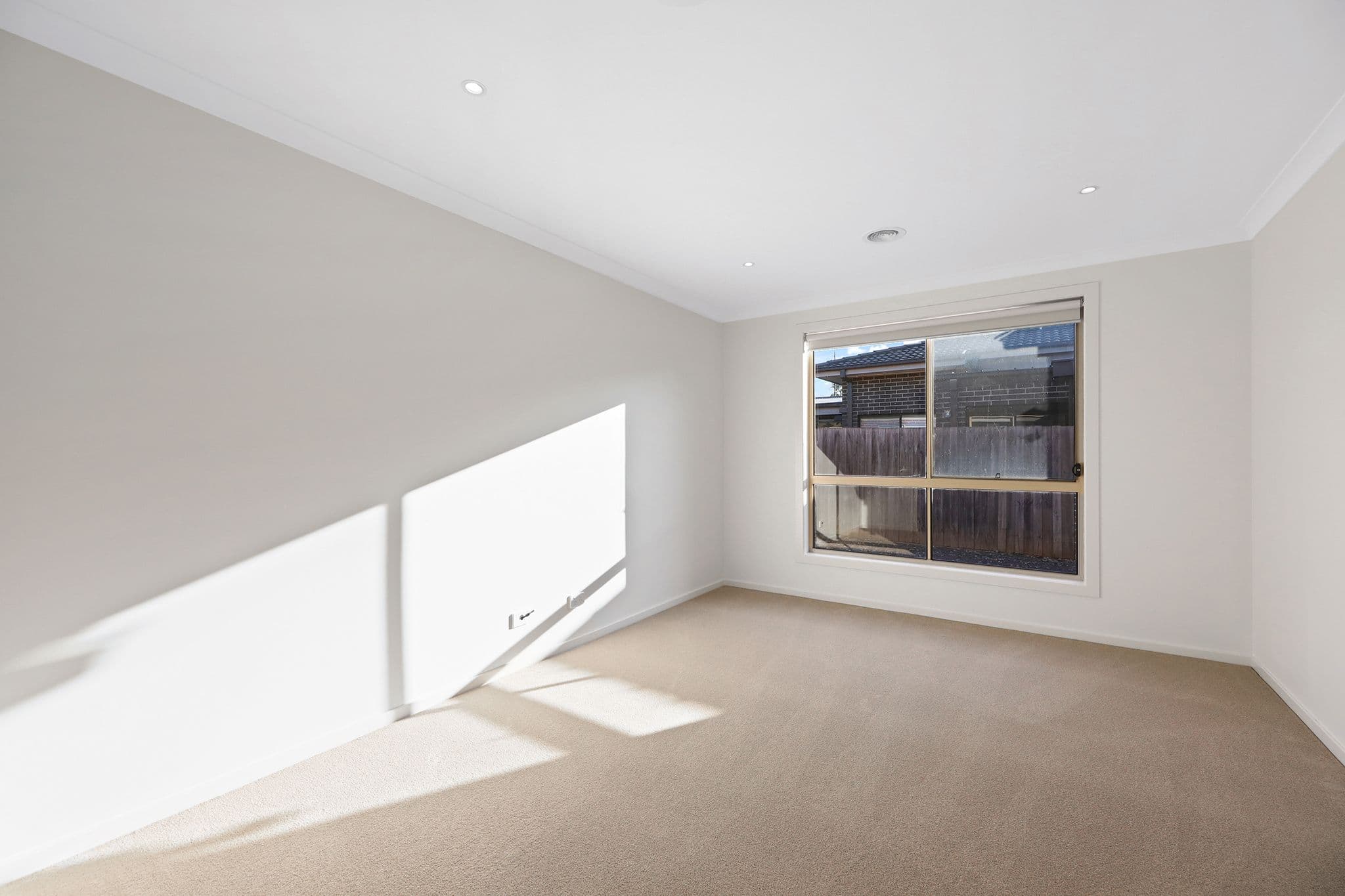 8 Shakespeare Court, Drouin VIC 3818, Drouin - Thumbnail 6