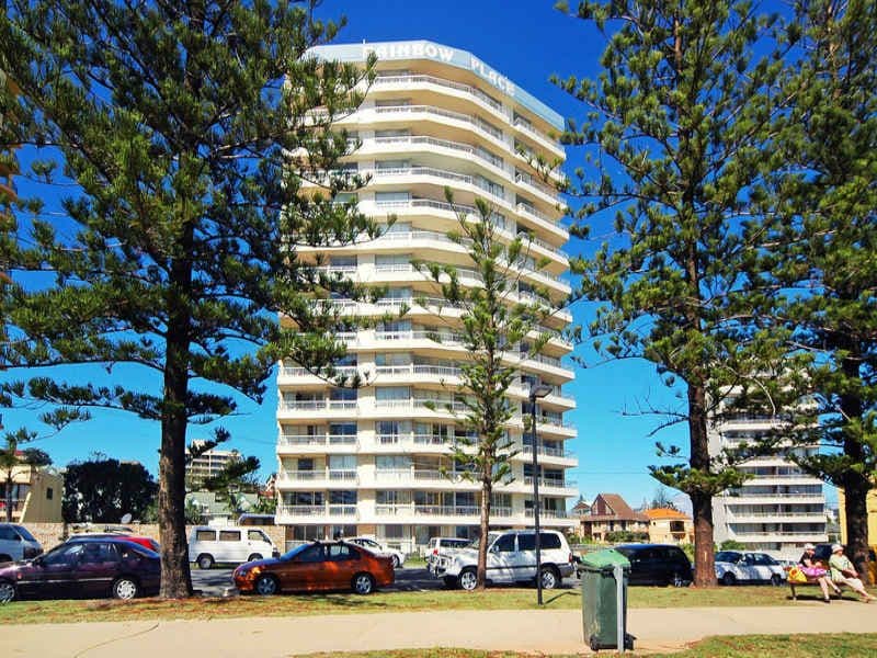 180 Marine Parade (Rainbow Place), RAINBOW BAY QLD 4225, Rainbow Bay - Thumbnail 2