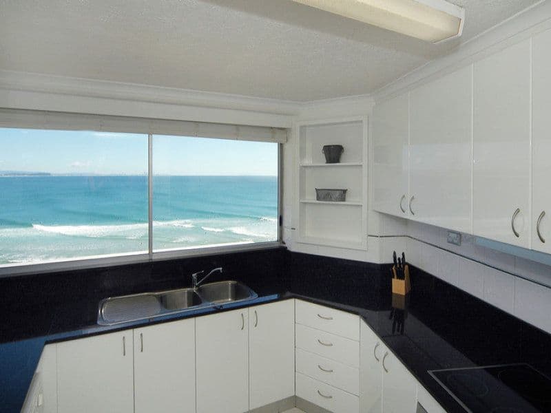 180 Marine Parade (Rainbow Place), RAINBOW BAY QLD 4225, Rainbow Bay - Thumbnail 6