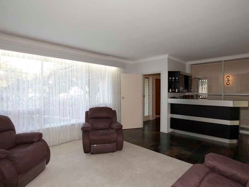 5 Gilbert Road, CHRISTIES BEACH SA 5165, Christies Beach - Thumbnail 5