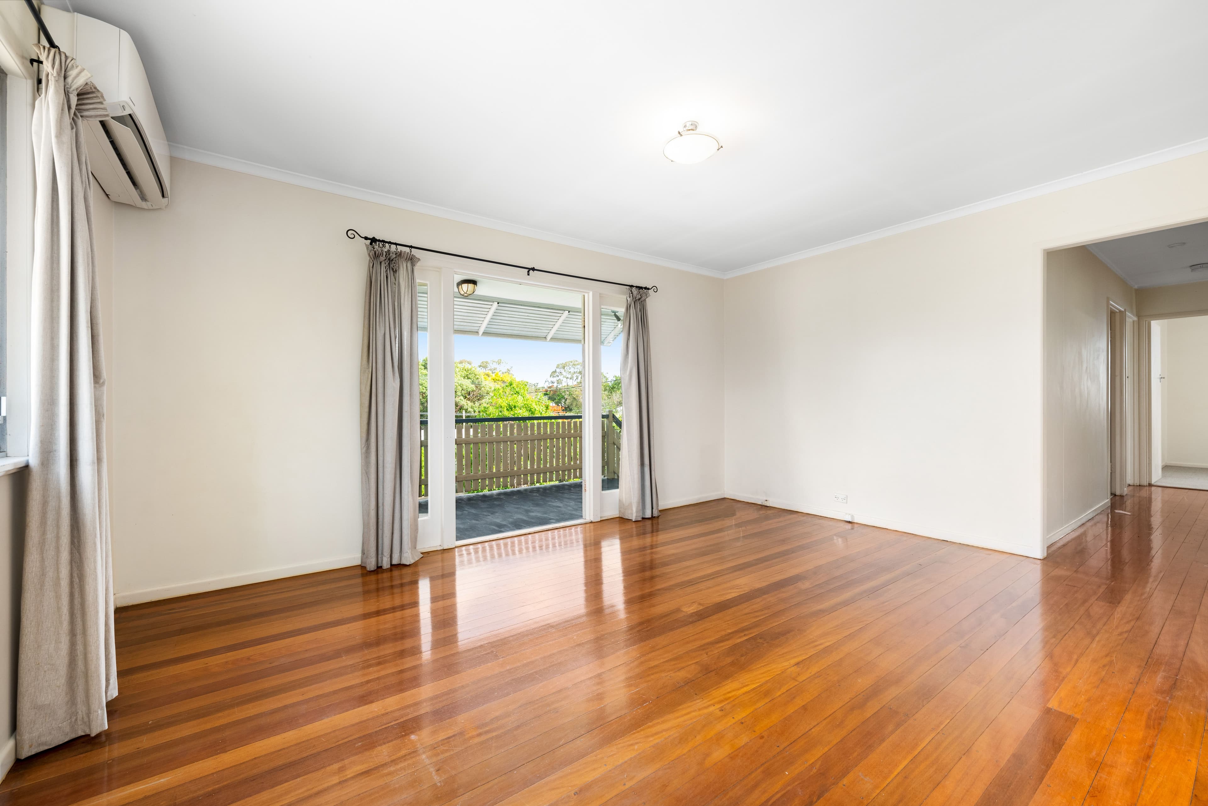 62 Banbury Street, Carina QLD 4152, Carina - Thumbnail 3