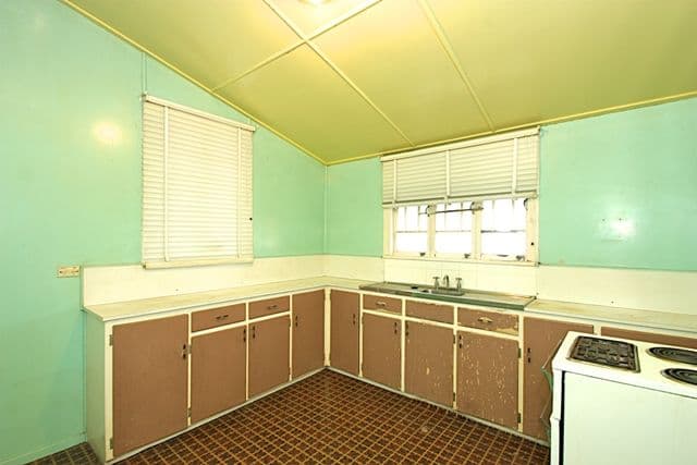 8 Merton Street, EAST IPSWICH QLD 4305, East Ipswich - Thumbnail 6