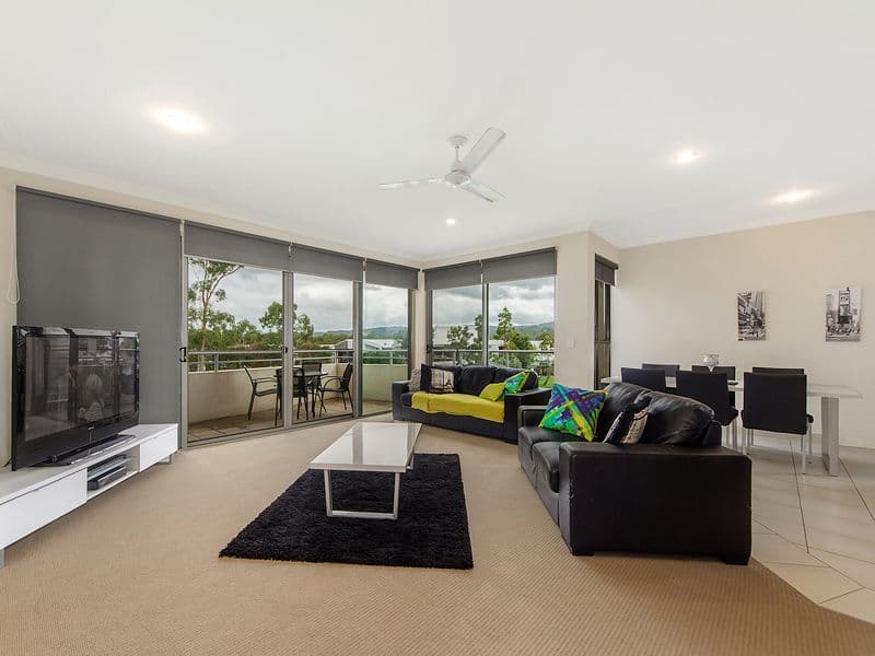 10 Valbonne Avenue, Varsity Lakes QLD 4227, Varsity Lakes - Image 1