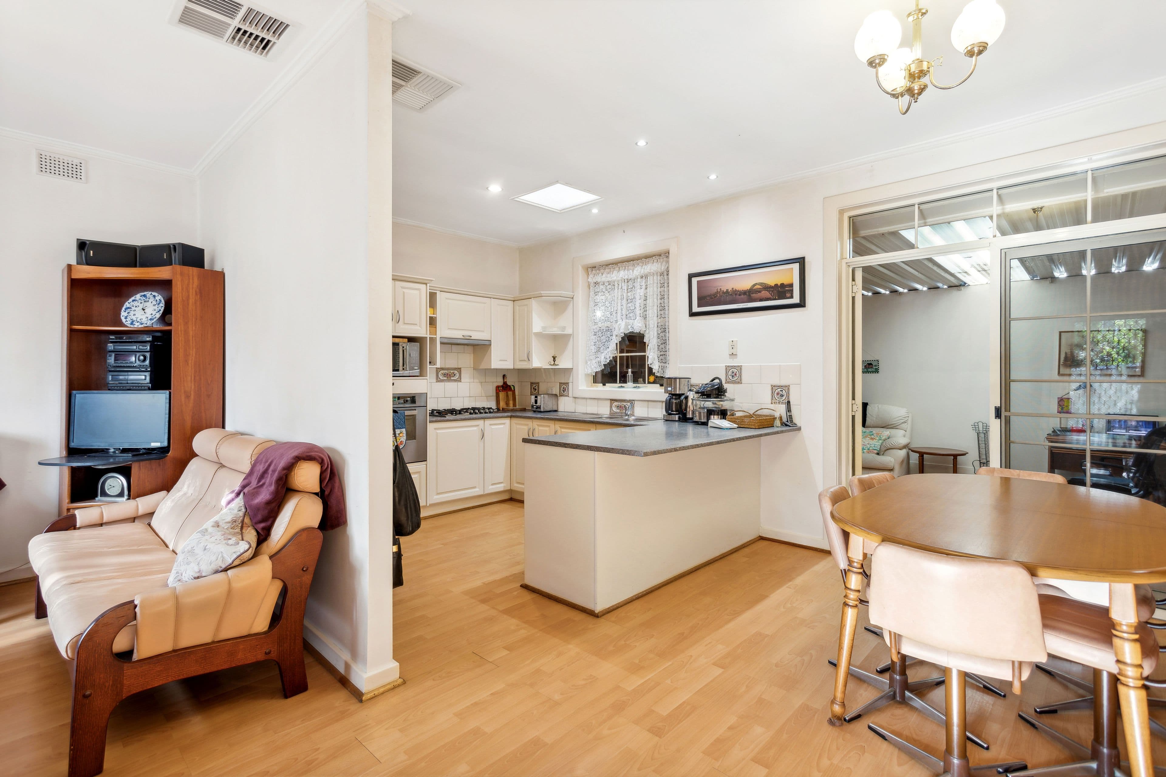 5 Barrow Crescent, Lockleys SA 5032, Lockleys - Thumbnail 5