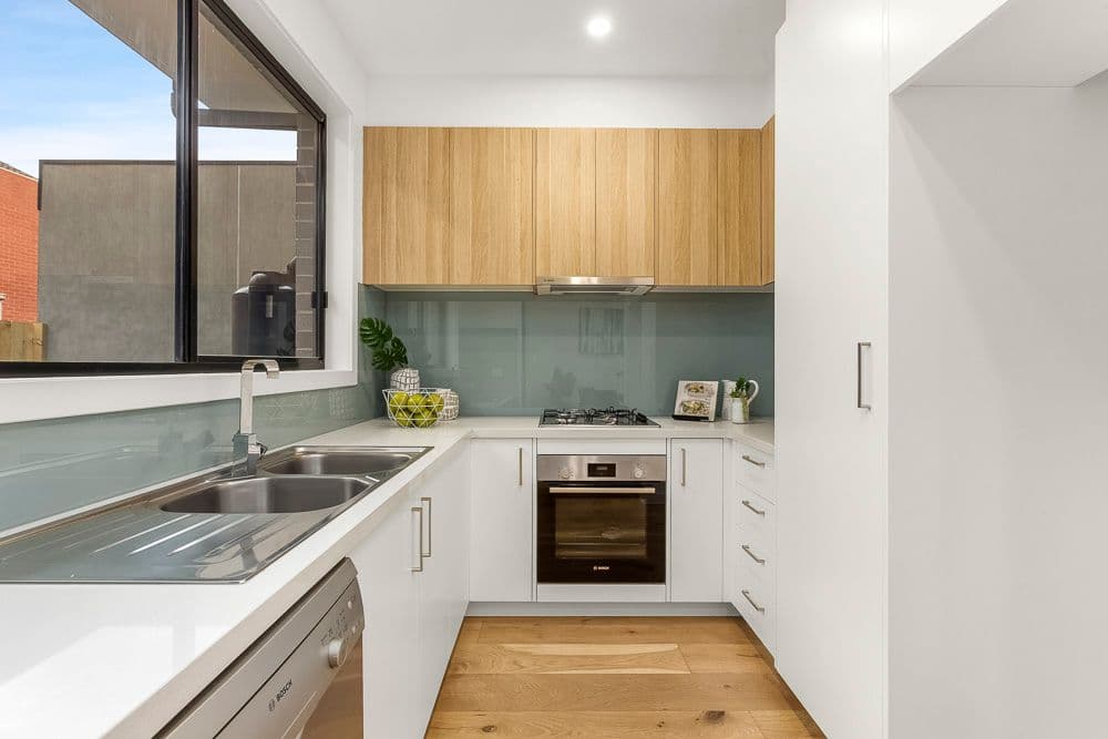 112 Dundas Street, Thornbury VIC 3071, Thornbury - Thumbnail 3