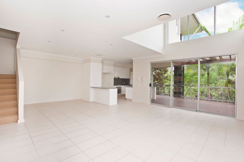 Villa 53 Nicklaus Court, MERRIMAC QLD 4226, Merrimac - Thumbnail 2