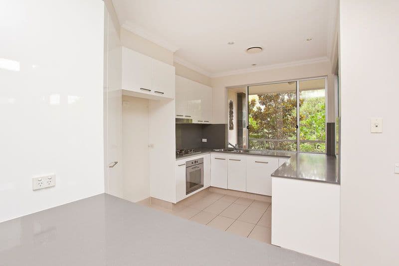 Villa 53 Nicklaus Court, MERRIMAC QLD 4226, Merrimac - Thumbnail 4