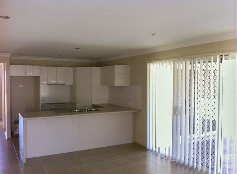 6 Cinderwood Court, Fernvale QLD 4306, Fernvale - Thumbnail 3