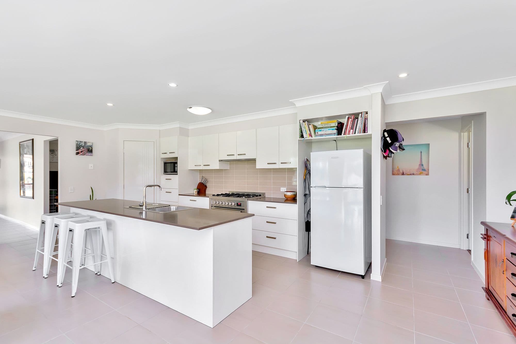 11 Lillypilly Place, Regency Downs QLD 4341, Regency Downs - Thumbnail 4