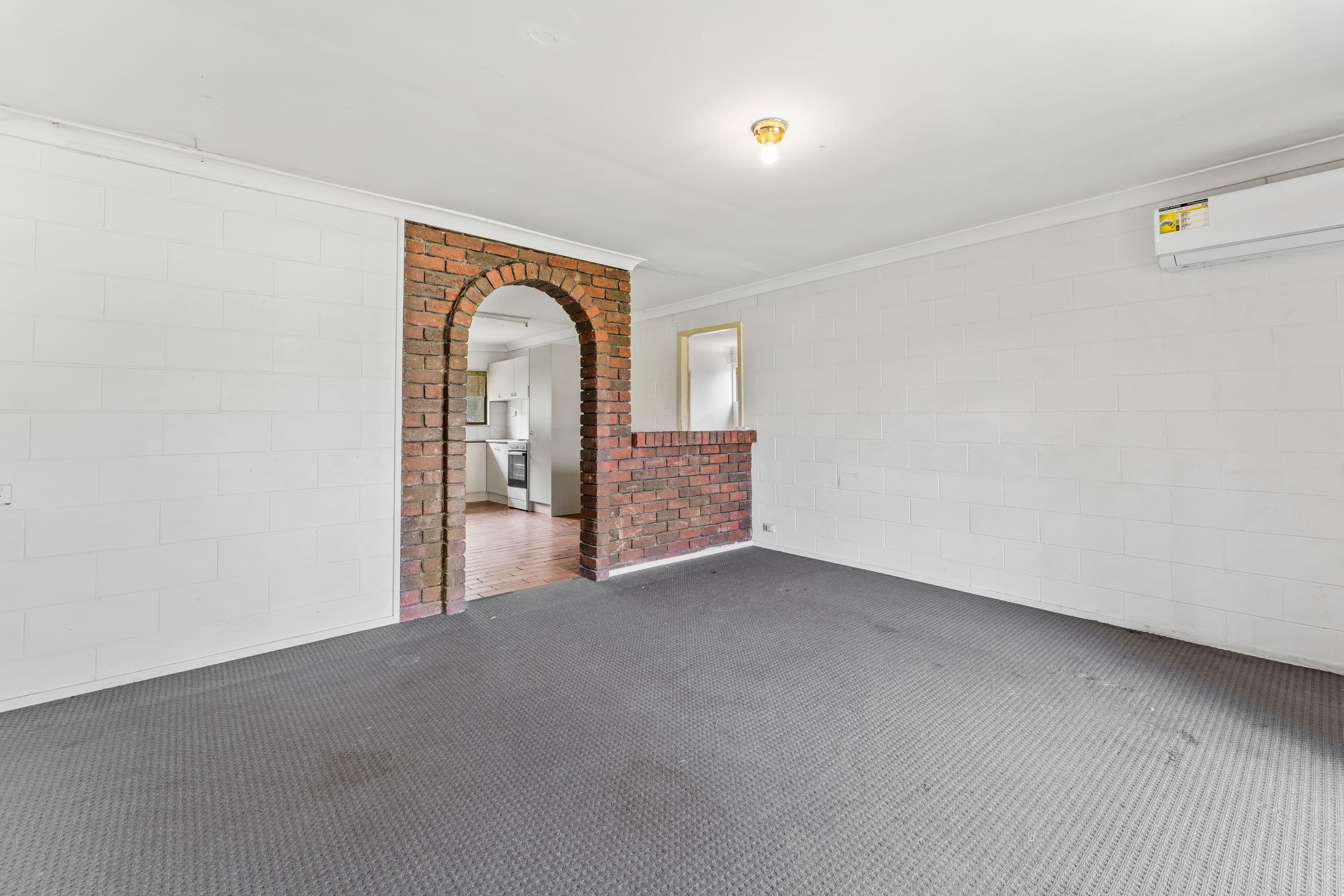 9 Short Street, Loganlea QLD 4131, Loganlea - Thumbnail 4