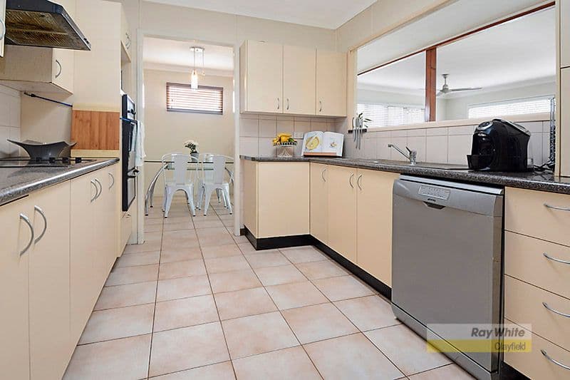 15 Lindale Street, Chermside West QLD 4032, Chermside West - Thumbnail 4