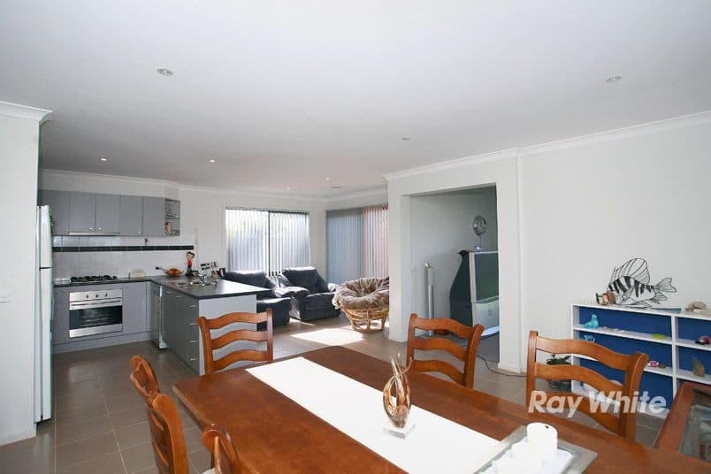 2 Valencia Lane, PAKENHAM VIC 3810, Pakenham - Thumbnail 8