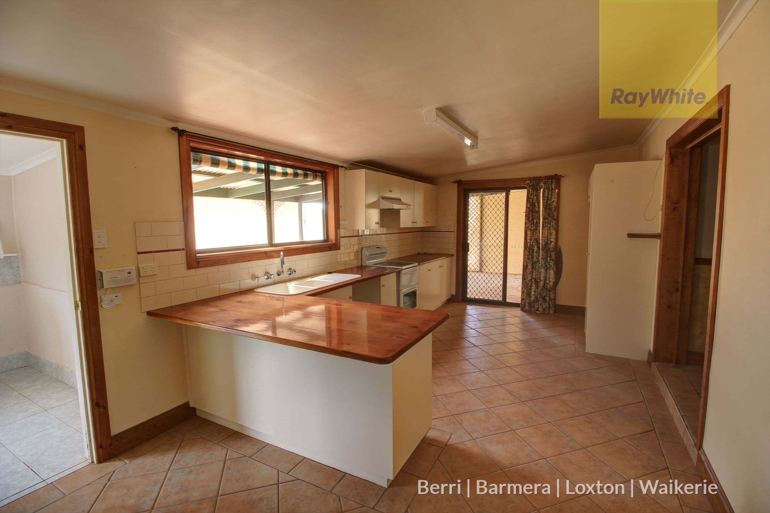 355 Loveday Road, Loveday SA 5345, Loveday - Thumbnail 3