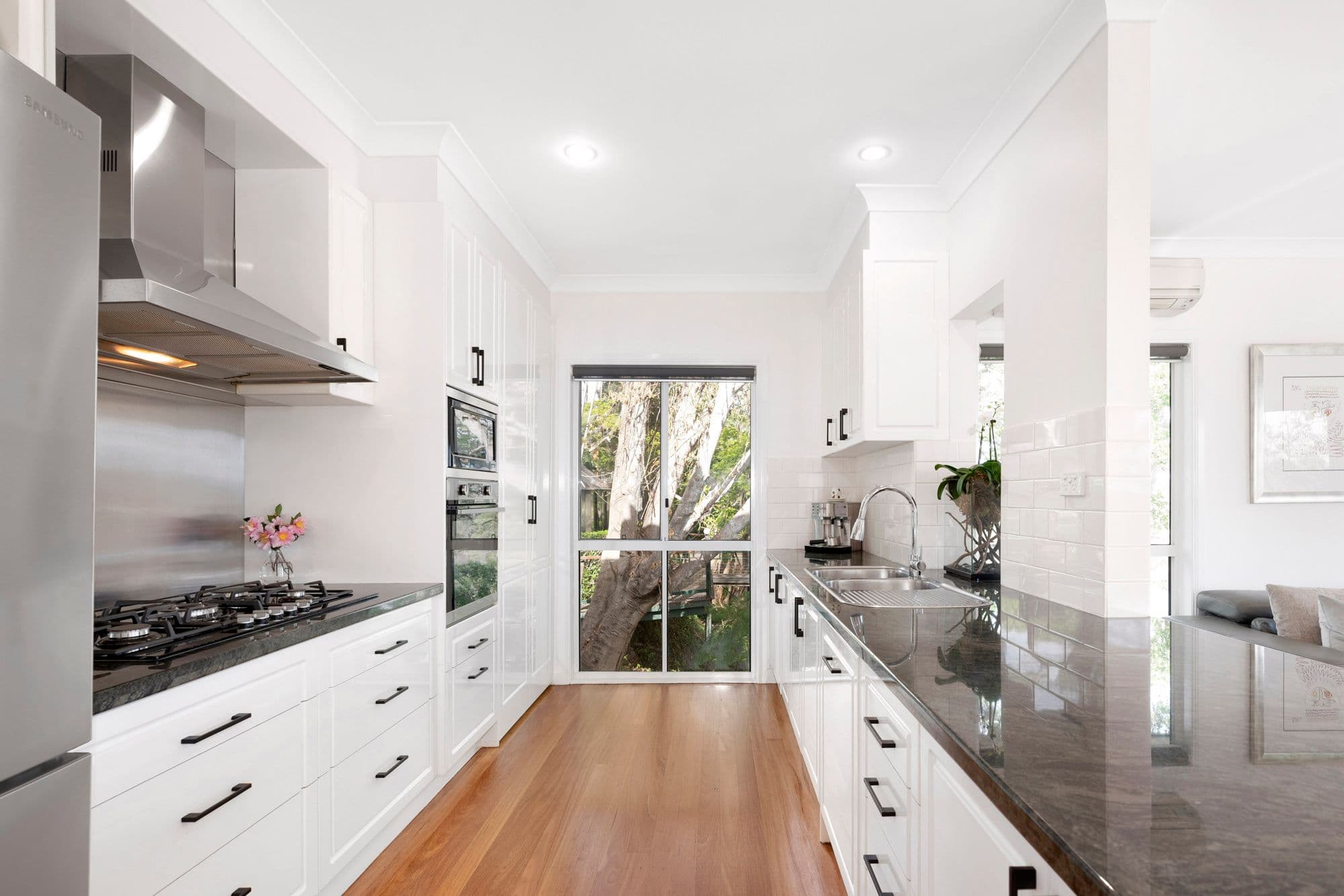 241 Dewar Terrace, Corinda QLD 4075, Corinda - Thumbnail 4