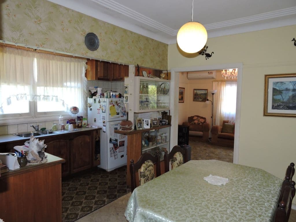 52 Dwyer Street, North Gosford NSW 2250, North Gosford - Thumbnail 2