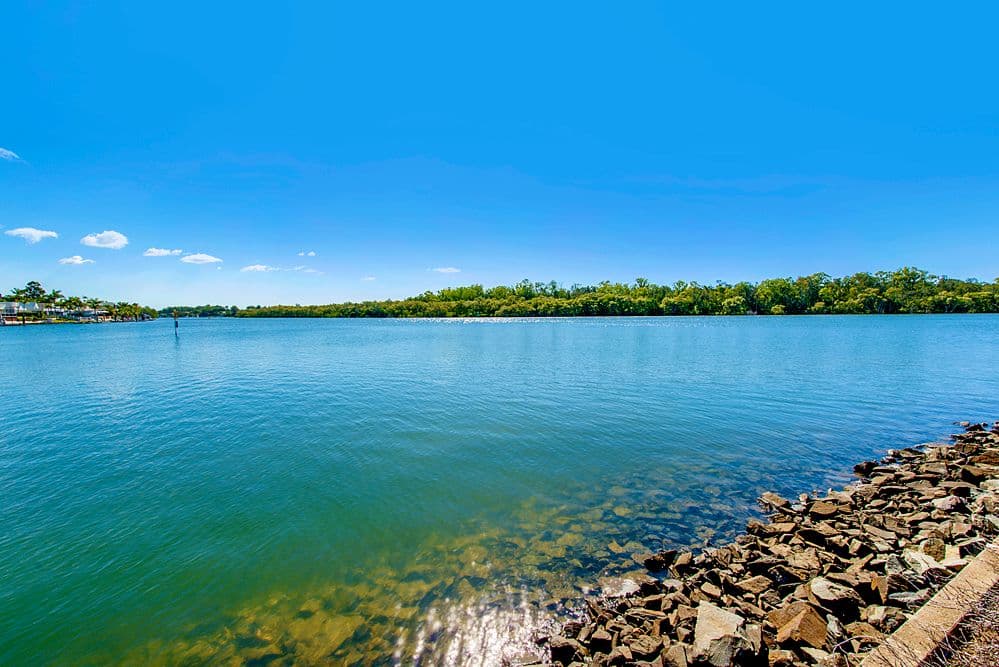 7311 Bayside Close, Sanctuary Cove QLD 4212, Sanctuary Cove - Thumbnail 3