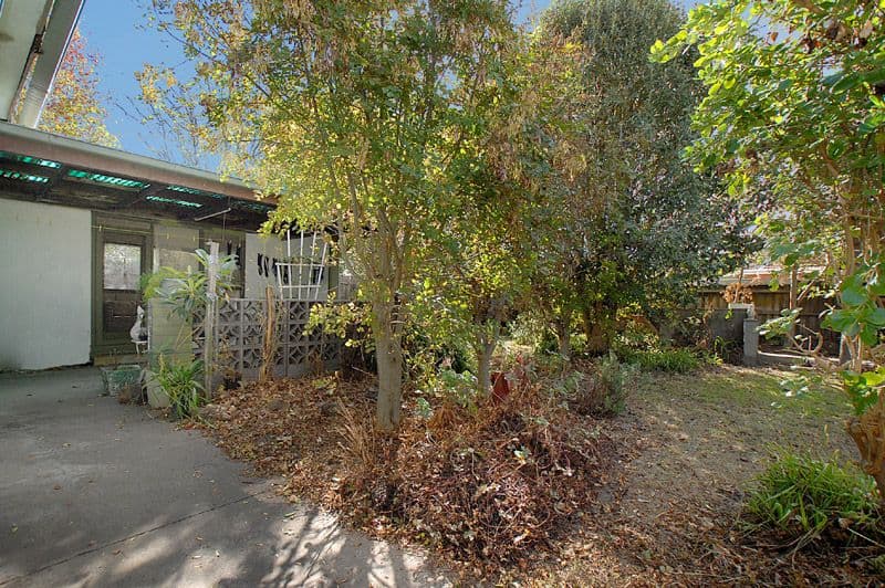 17 Comber Street, NOBLE PARK VIC 3174, Noble Park - Thumbnail 8