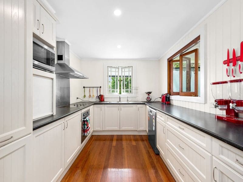 19 Black Street, Yeerongpilly - Thumbnail 3