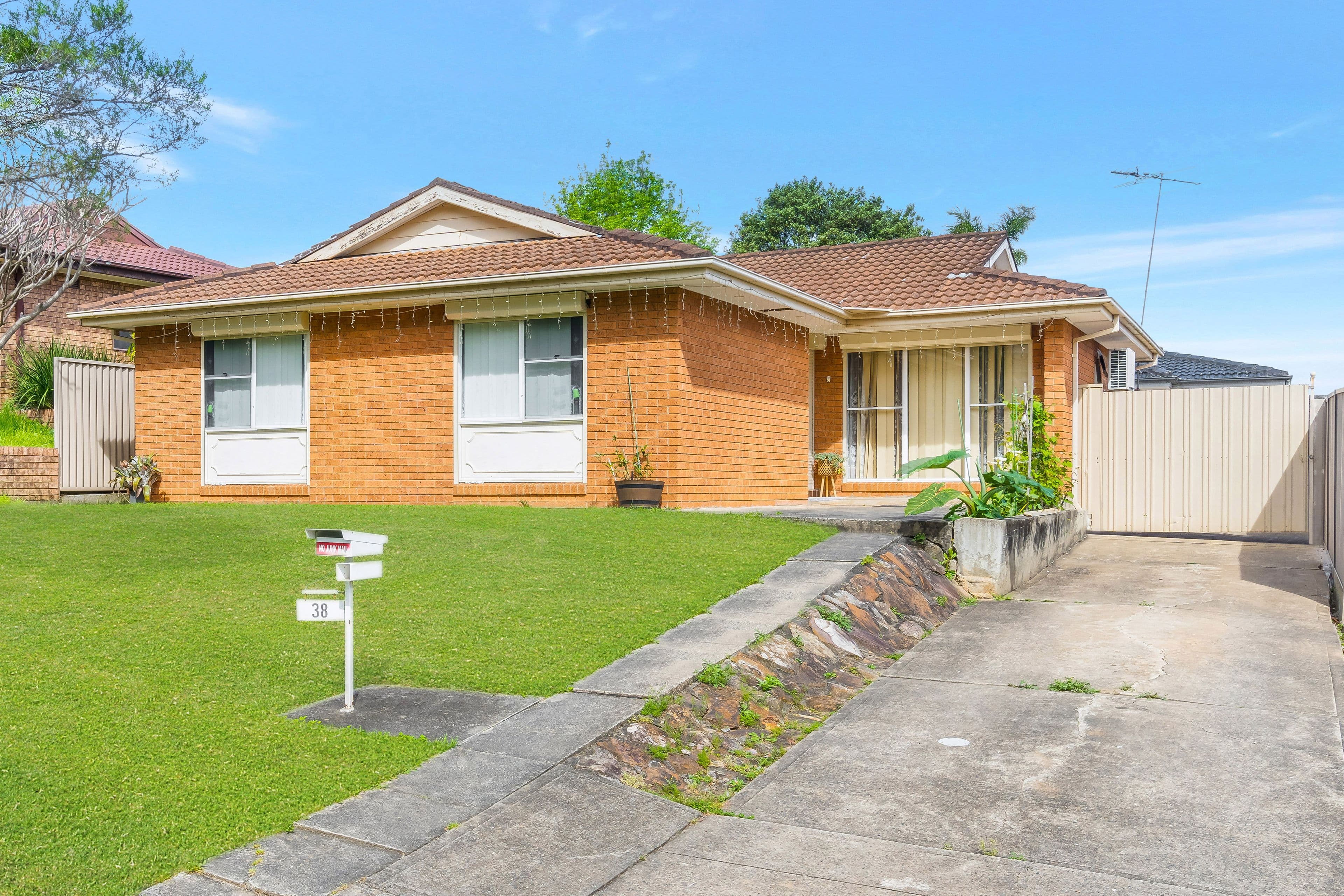 38 & 38a Ben Lomond Street, Bossley Park NSW 2176, Bossley Park - Image 1