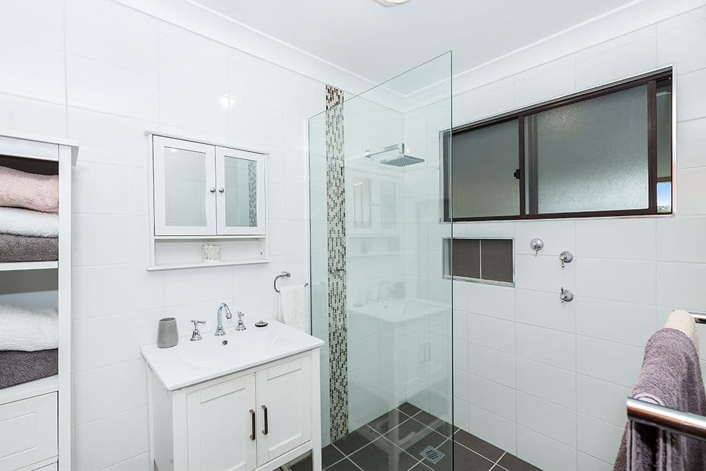 4 Cooper Avenue, Fassifern NSW 2283, Fassifern - Thumbnail 7