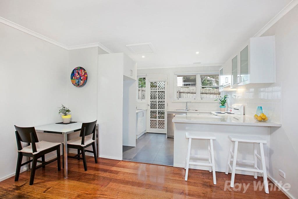 3 Clematis Avenue, Ferntree Gully VIC 3156, Ferntree Gully - Thumbnail 3