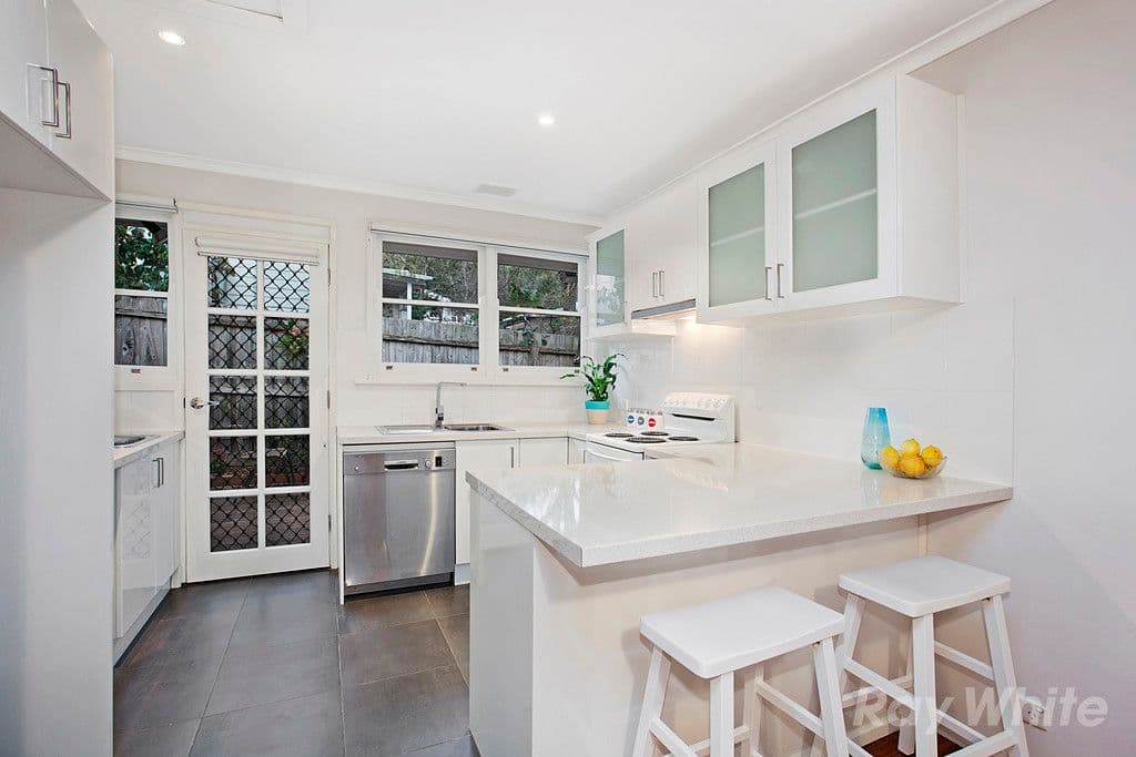 3 Clematis Avenue, Ferntree Gully VIC 3156, Ferntree Gully - Thumbnail 4