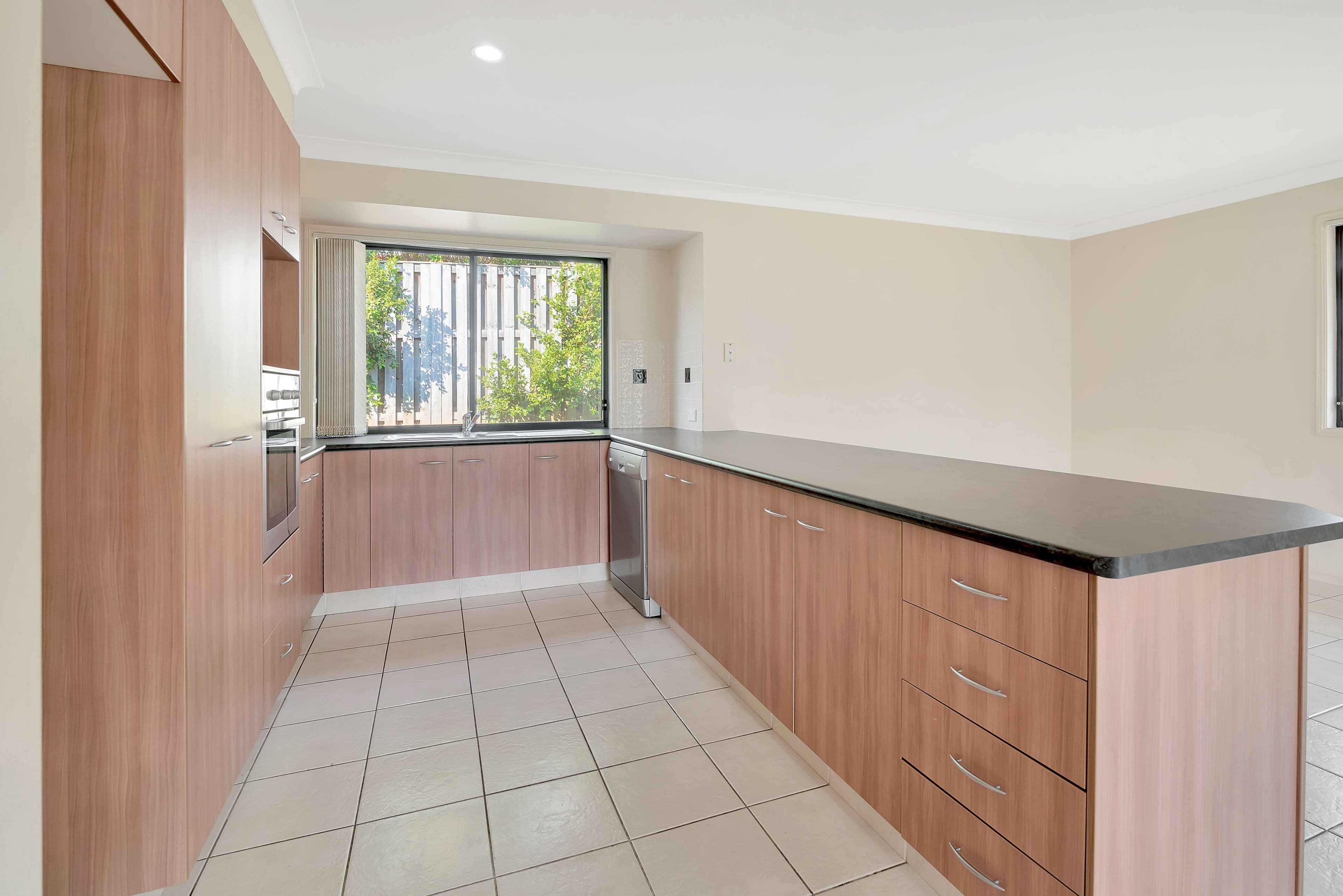 12 Jessica Drive, Upper Coomera QLD 4209, Upper Coomera - Thumbnail 7