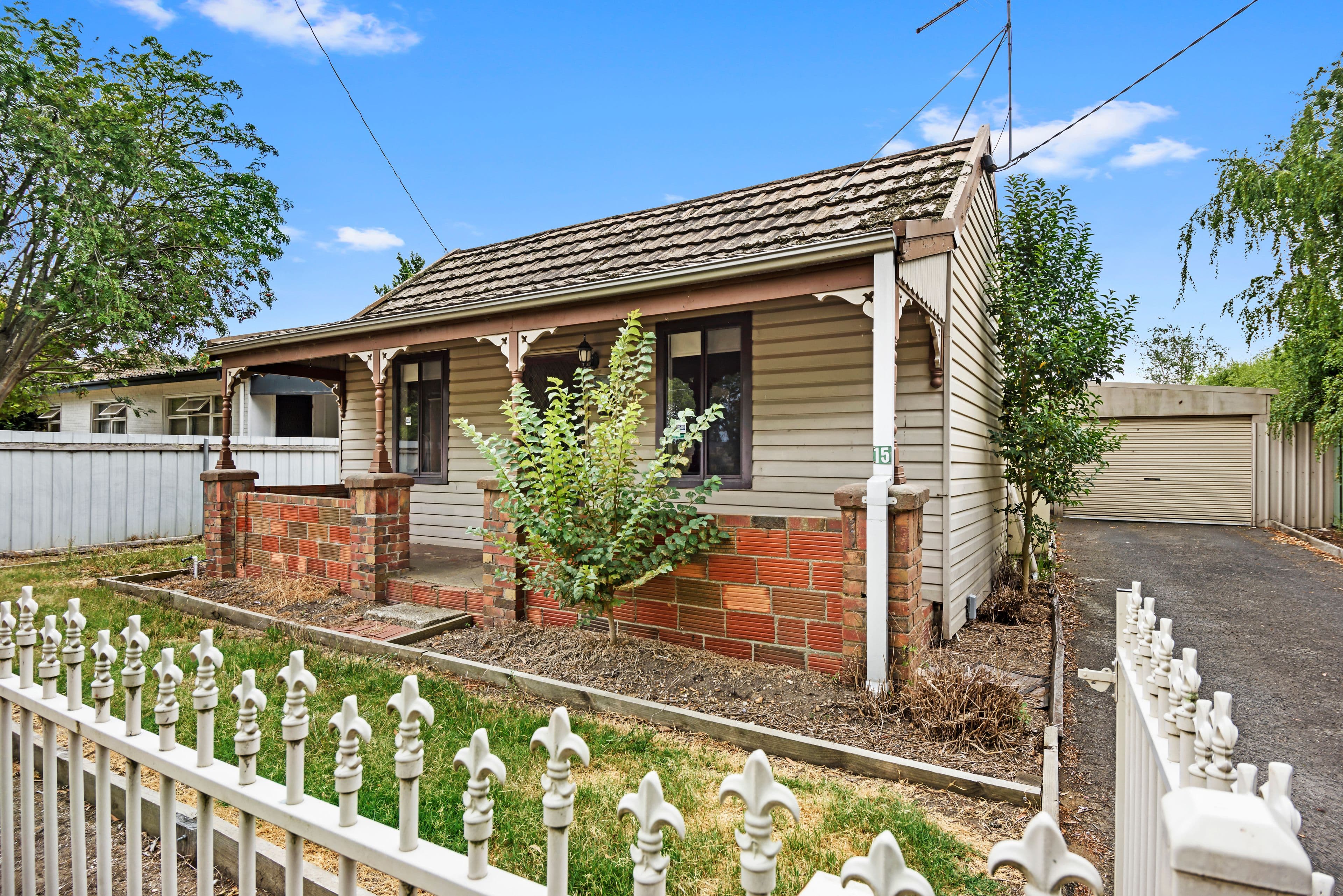 15 Melbourne Road, Brown Hill VIC 3350, Brown Hill - Image 1