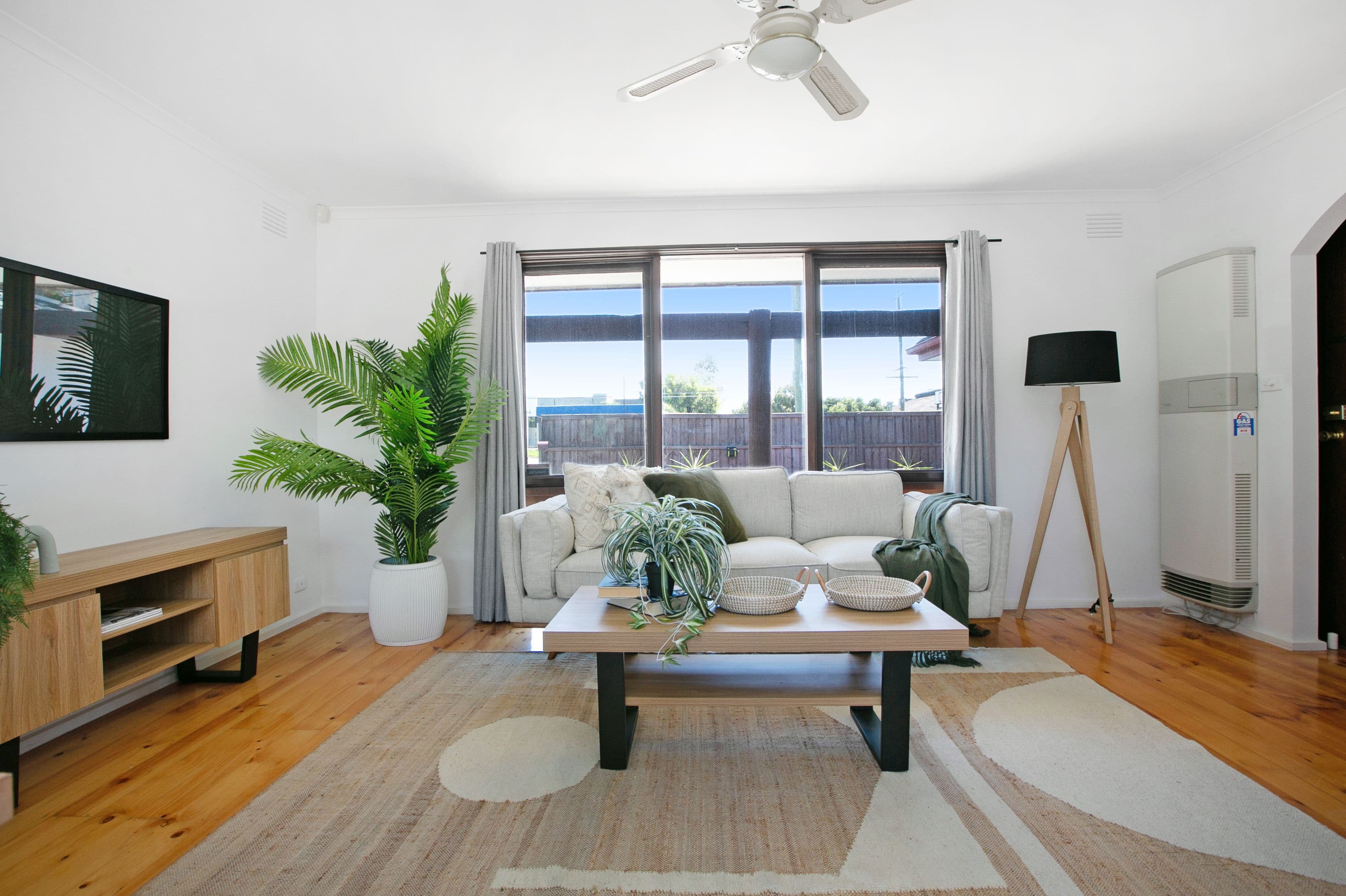 131 Mahoneys Road, Reservoir VIC 3073, Reservoir - Thumbnail 2