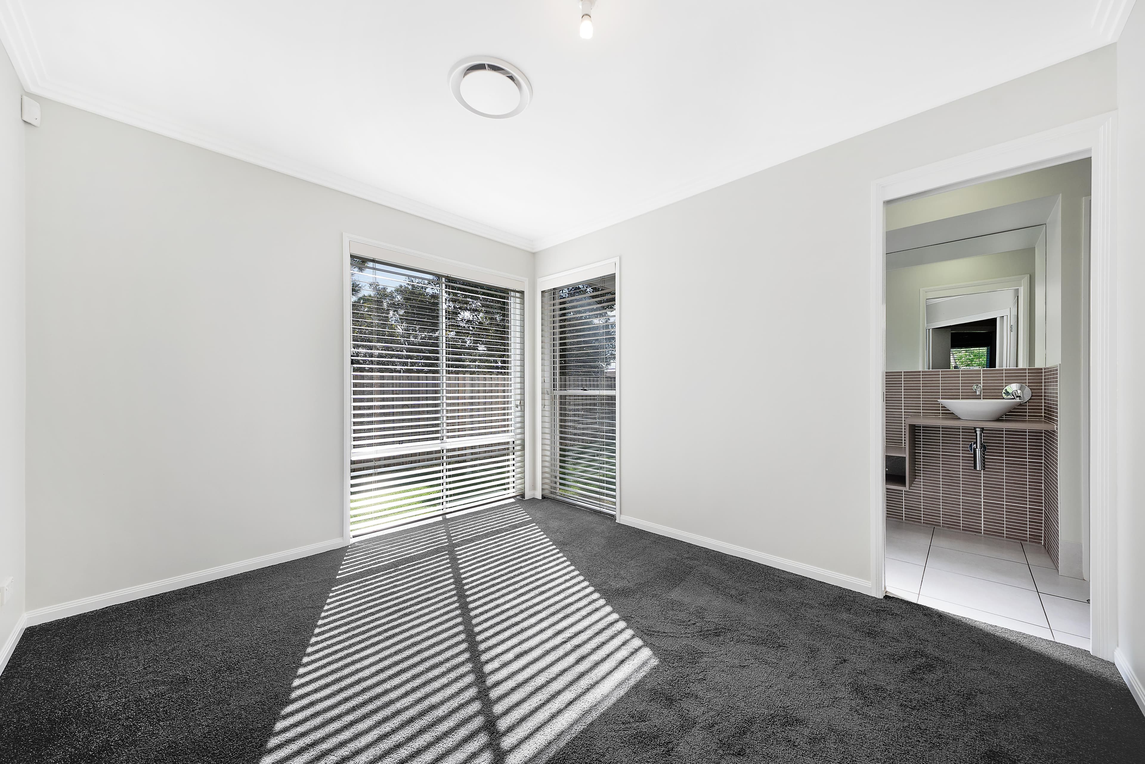 39 Kangaroo Street, North Lakes QLD 4509, North Lakes - Thumbnail 3