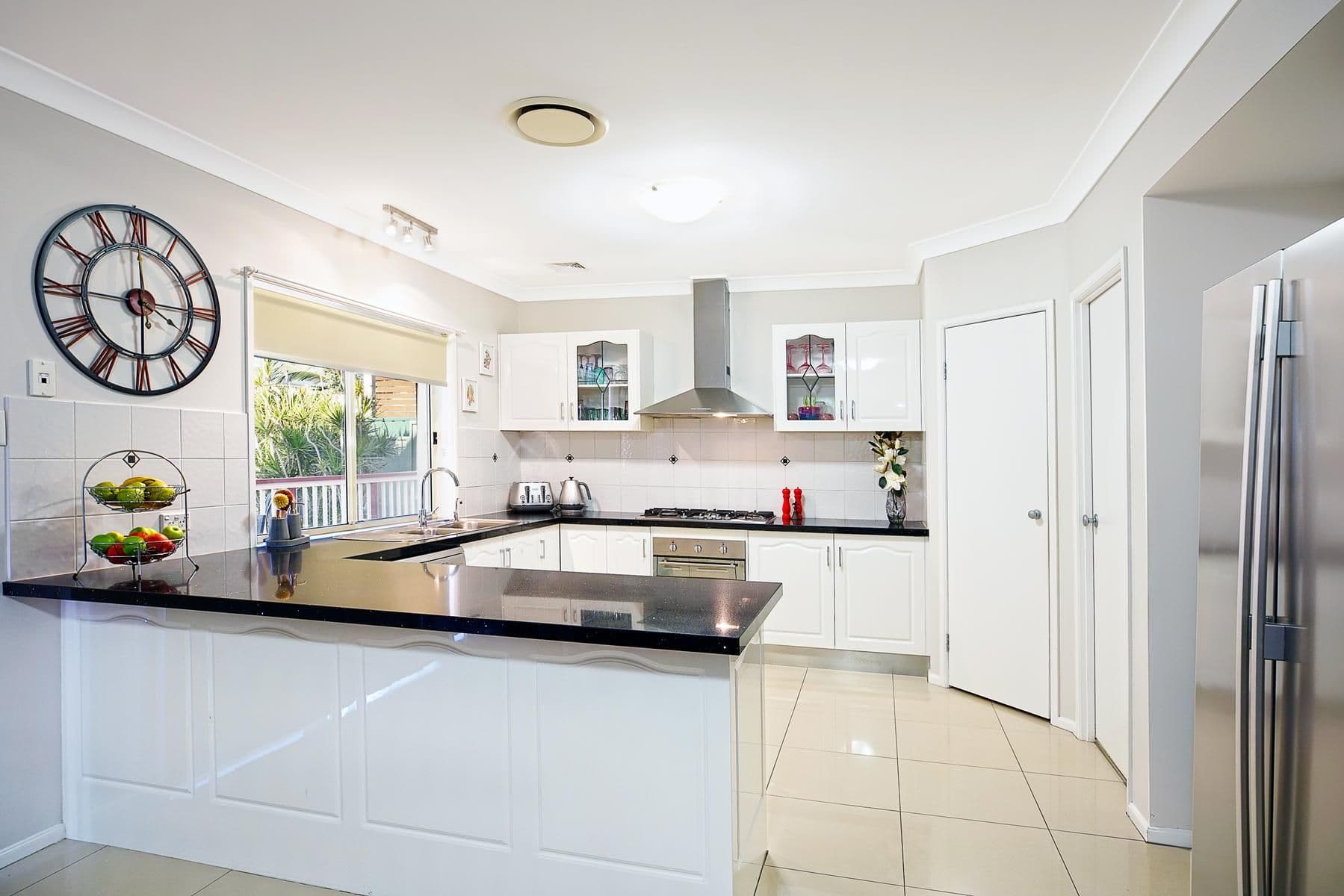 11 Rosecrea Court, Glenmore Park - Thumbnail 8