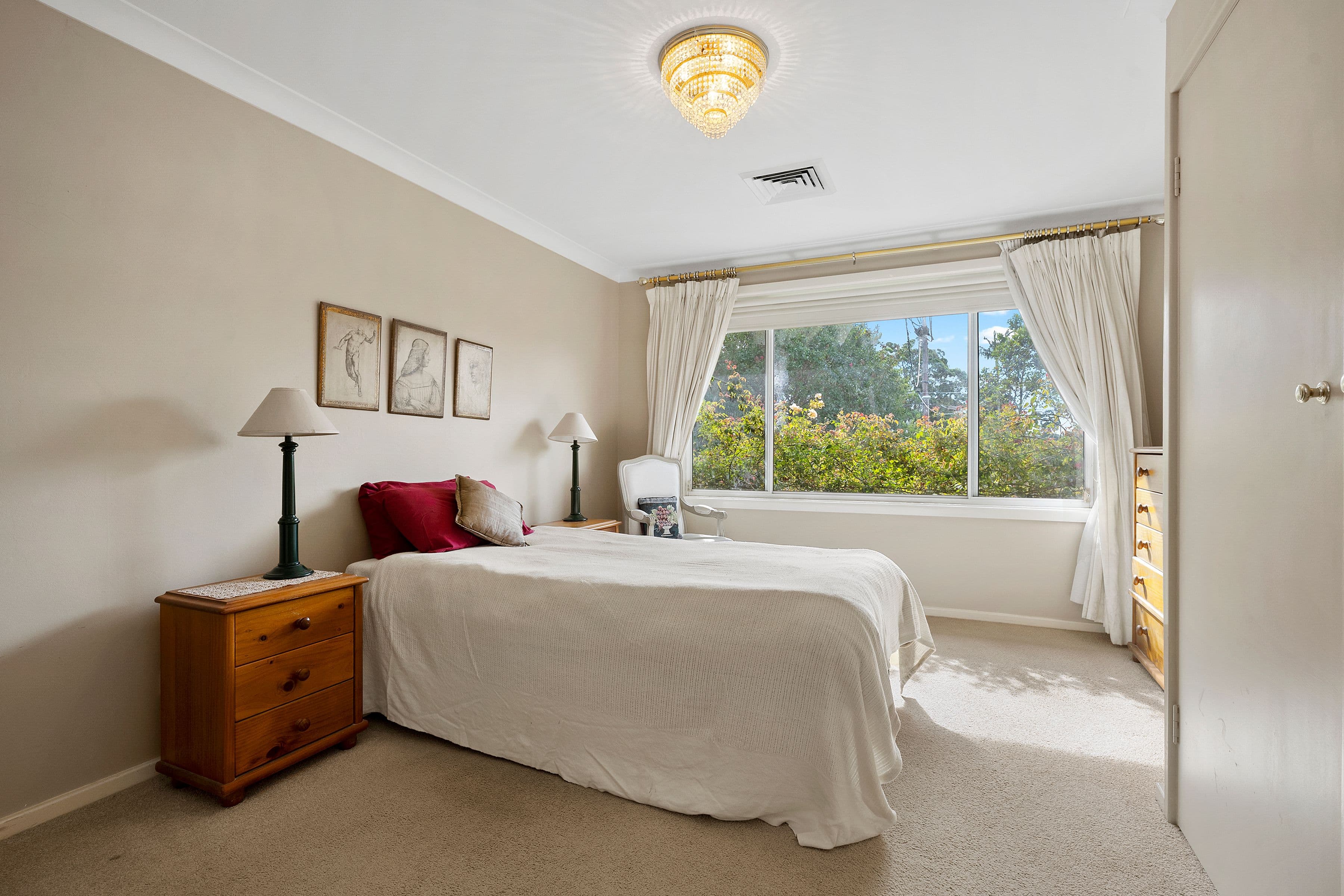 44 James Small Drive, Korora, Westleigh - Thumbnail 4