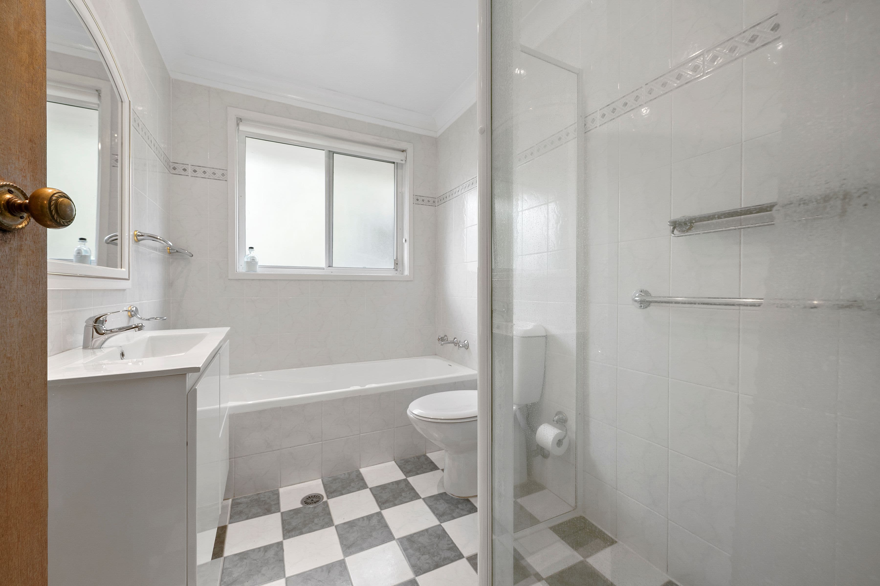 44 James Small Drive, Korora, Westleigh - Thumbnail 6