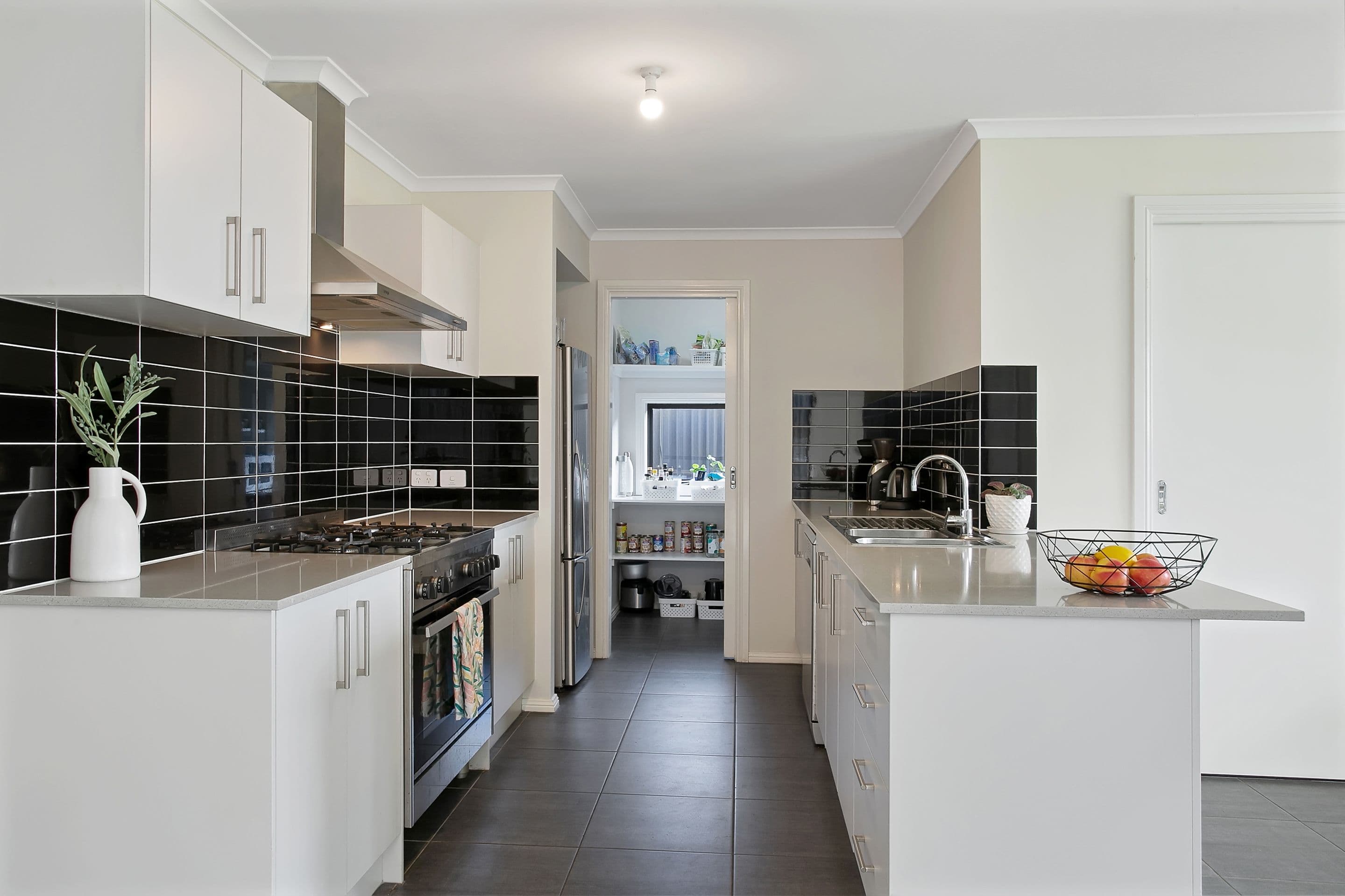 42 Jennings Crescent, Spring Farm NSW 2570, Spring Farm - Thumbnail 6