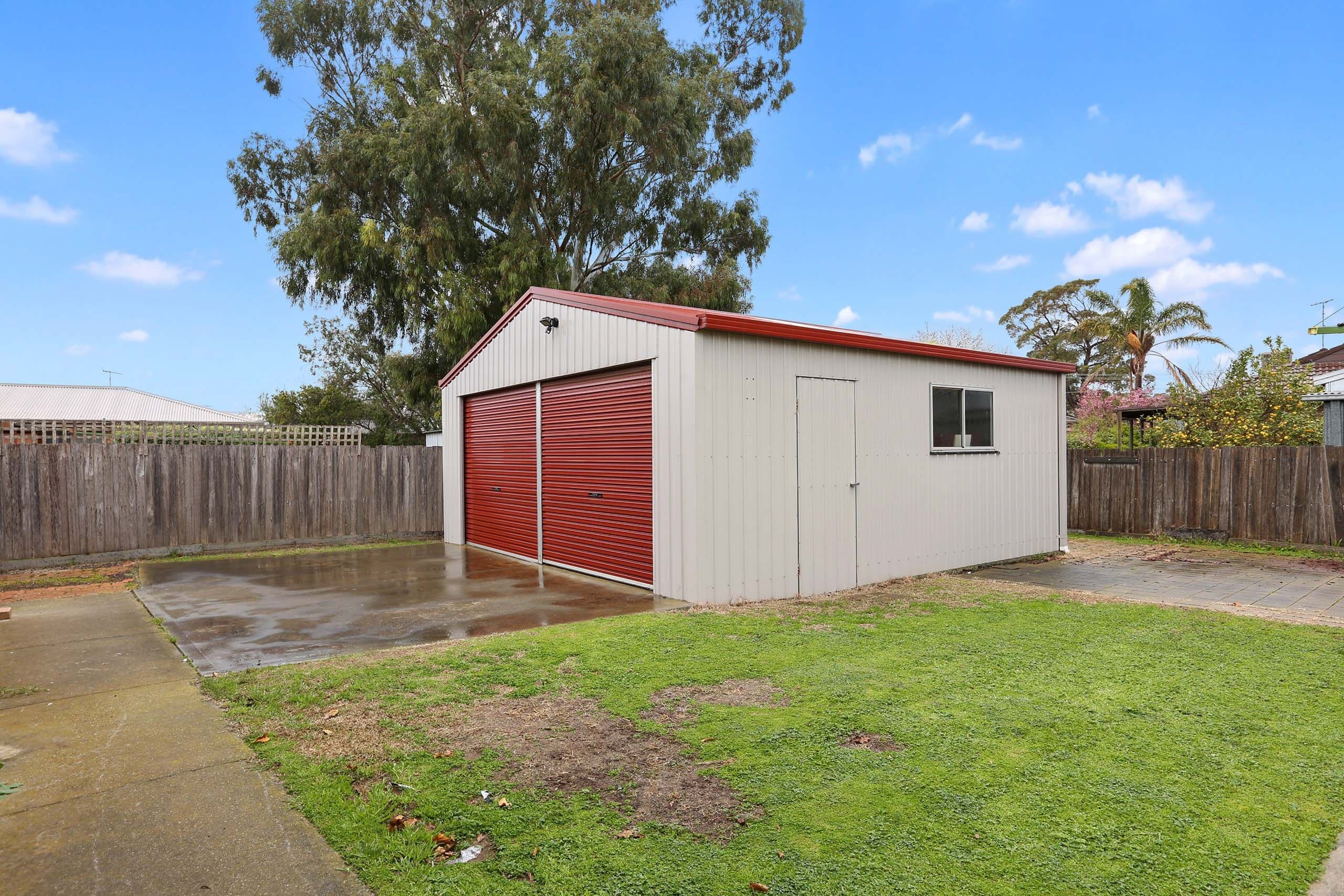 12 Henderson Drive, Lara VIC 3212, Lara - Thumbnail 4