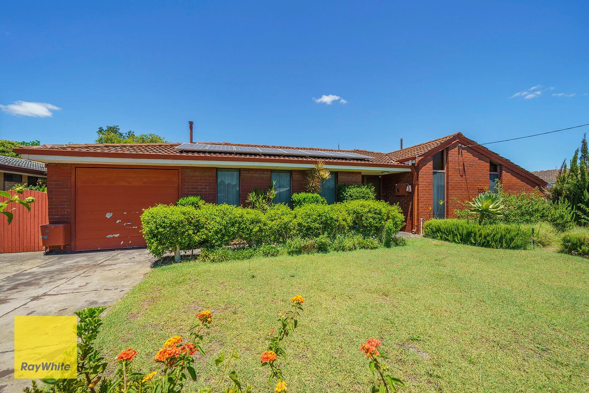 53 Solandra Way, Forrestfield WA 6058, Forrestfield - Thumbnail 3