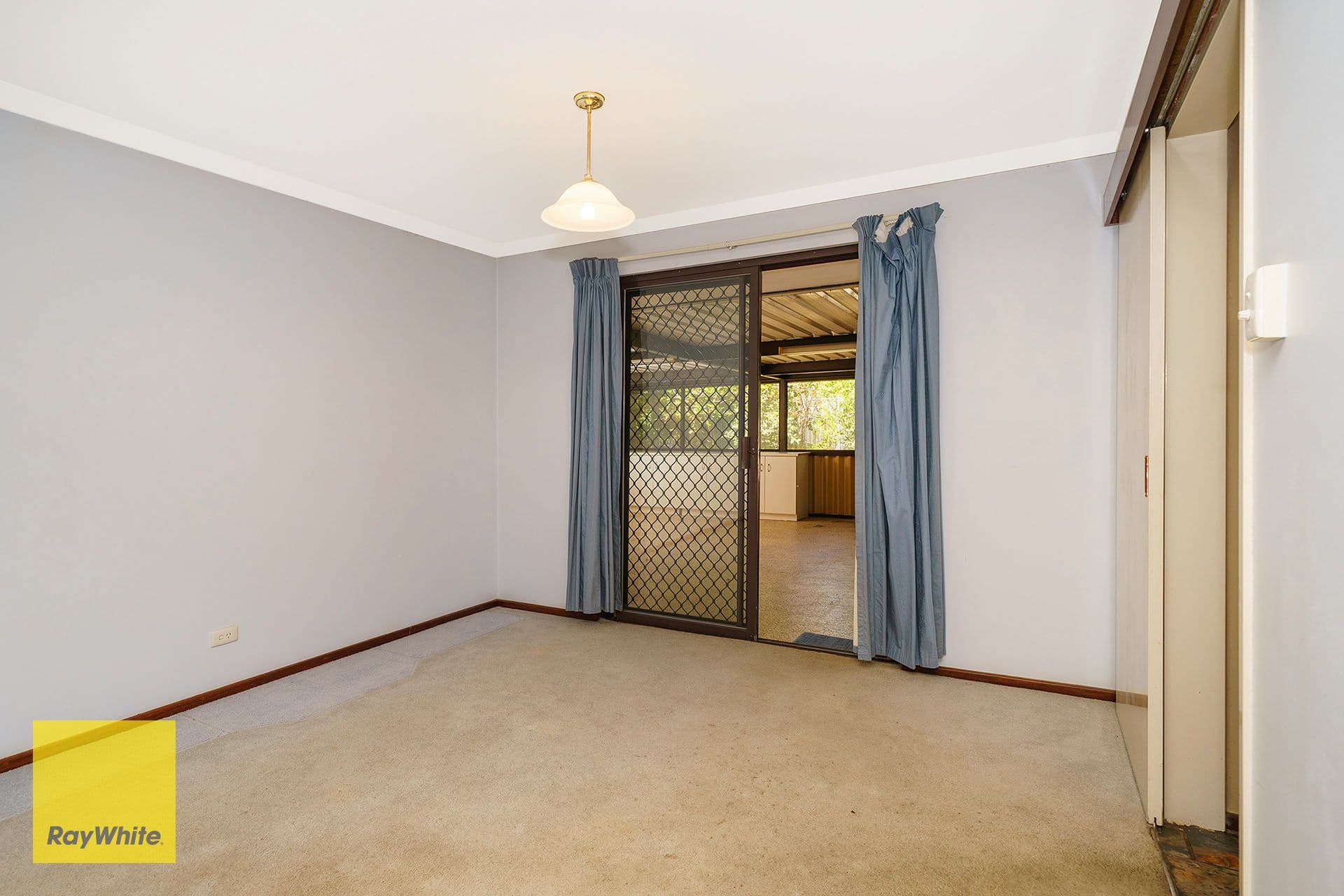 53 Solandra Way, Forrestfield WA 6058, Forrestfield - Thumbnail 7