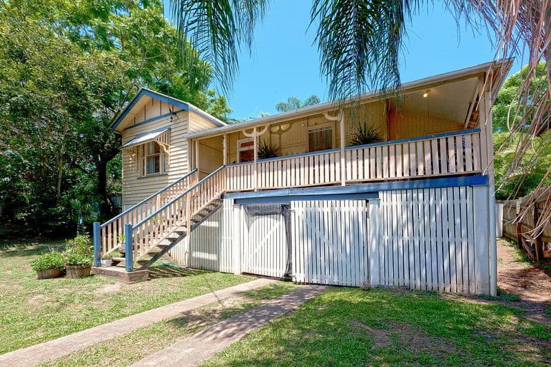 9 Overend Street, NORMAN PARK QLD 4170, Norman Park - Image 1