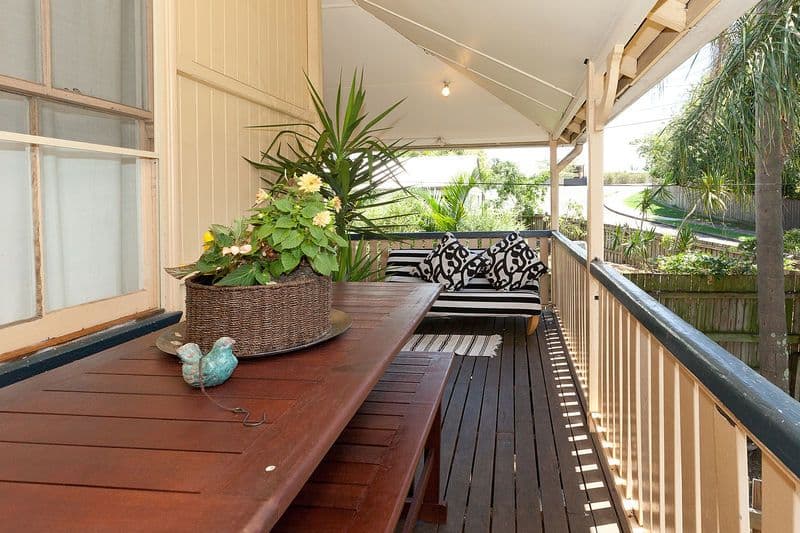 9 Overend Street, NORMAN PARK QLD 4170, Norman Park - Thumbnail 2