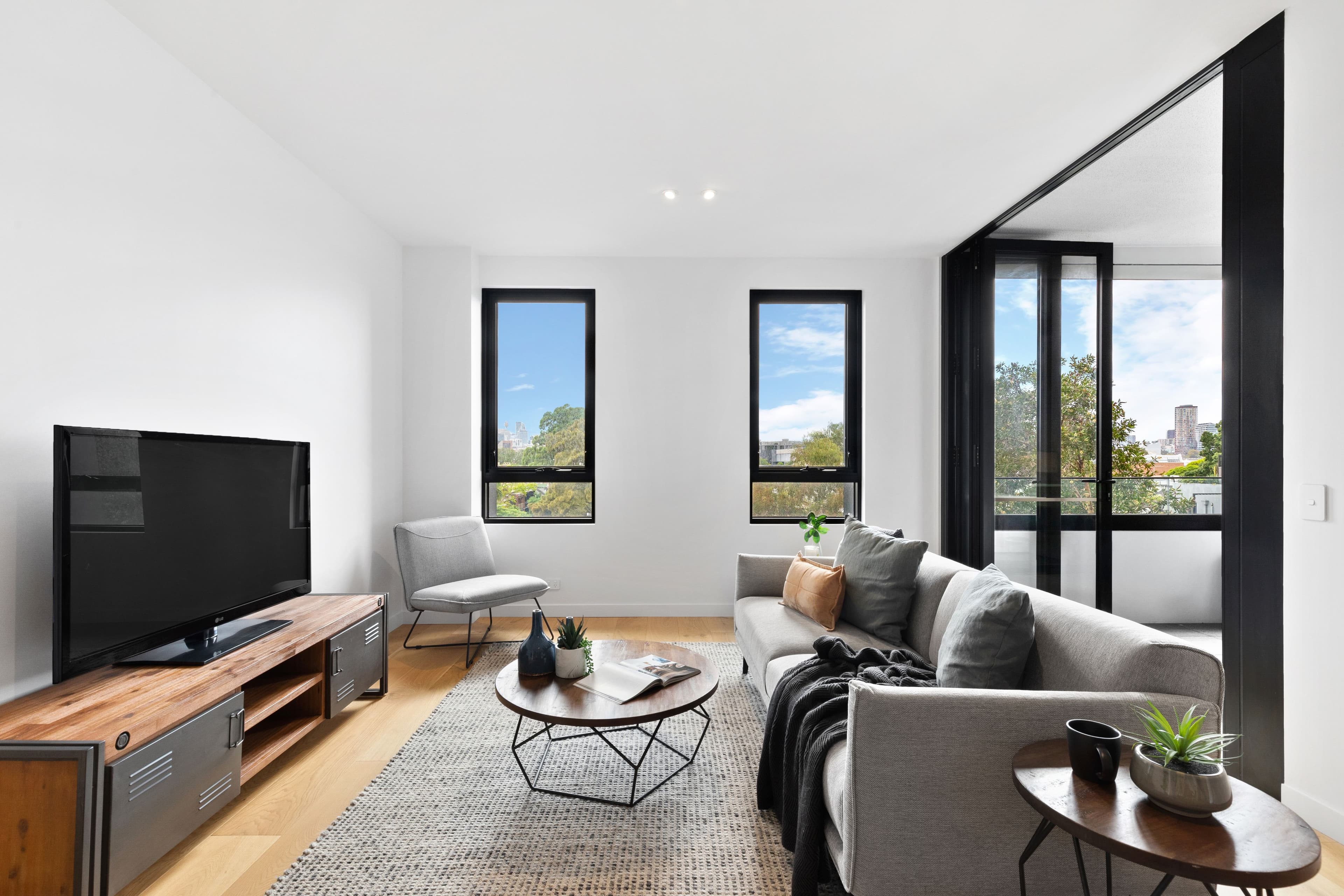 18 Huntley Street, Alexandria NSW 2015, Alexandria - Thumbnail 2