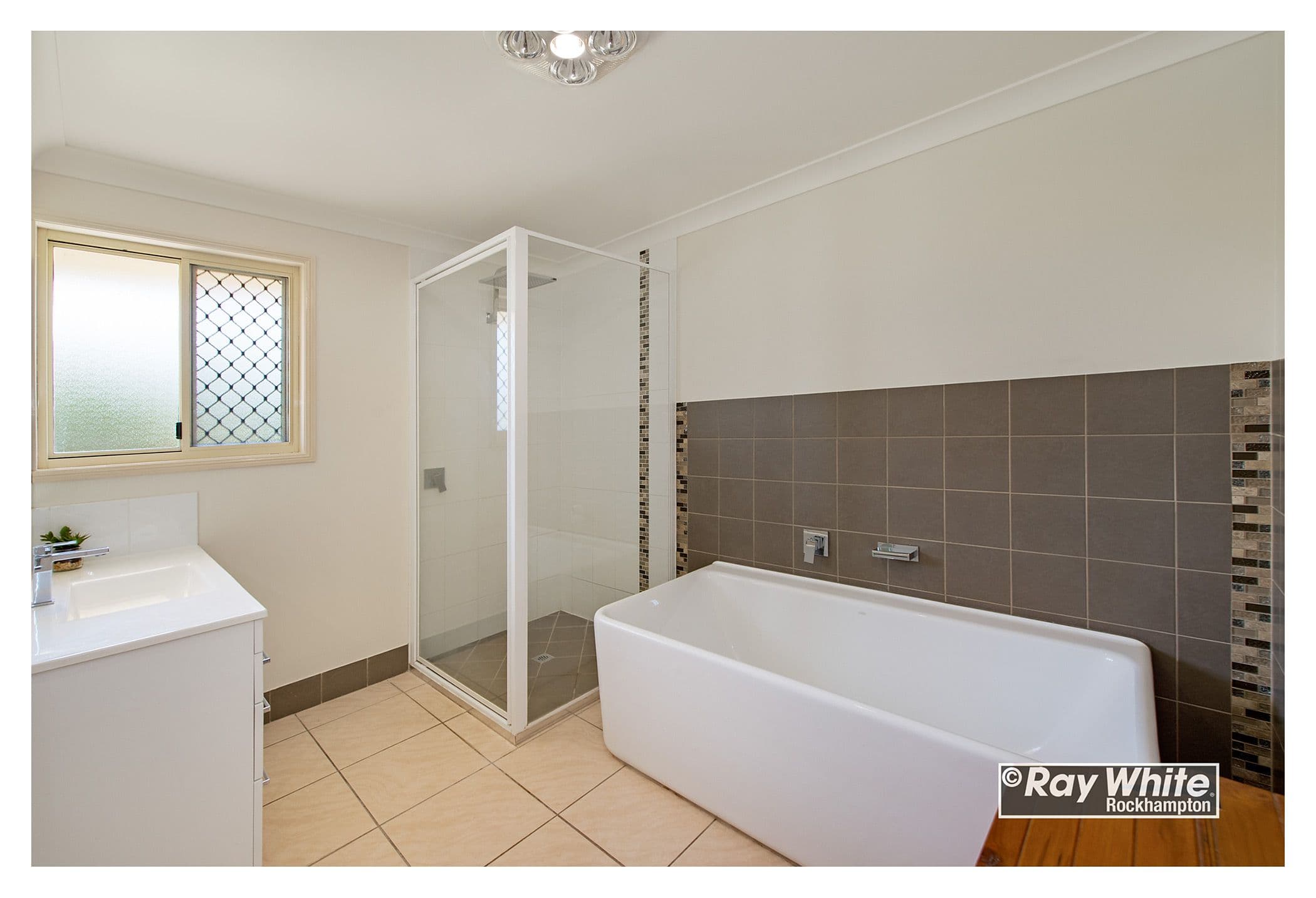 54 Schlencker Drive, Glenlee QLD 4711, Glenlee - Thumbnail 8